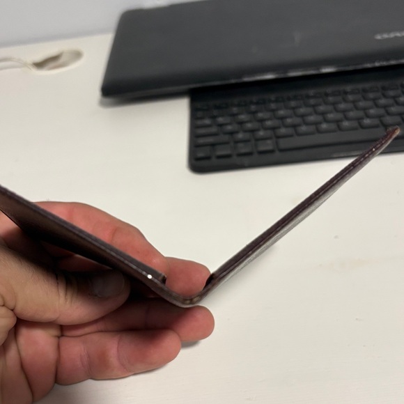 Louis Vuitton Dark Brown Textured Cover - Picture 5 of 6